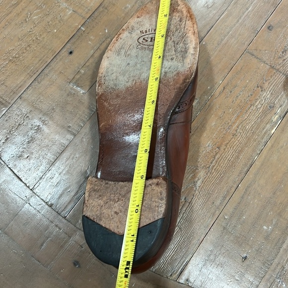 Paul Stuart brown leather fringed loafers main image 13
